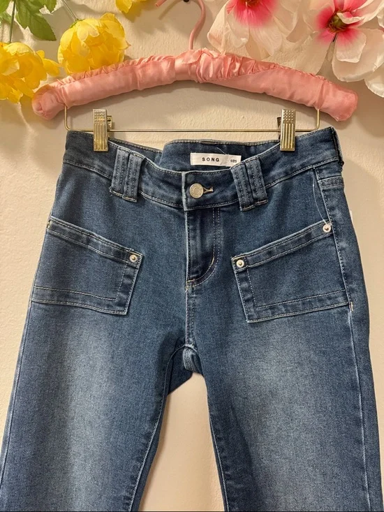 Women's Dark Blue Flare Jeans with Front Patch Pockets - Picture 4 of 5